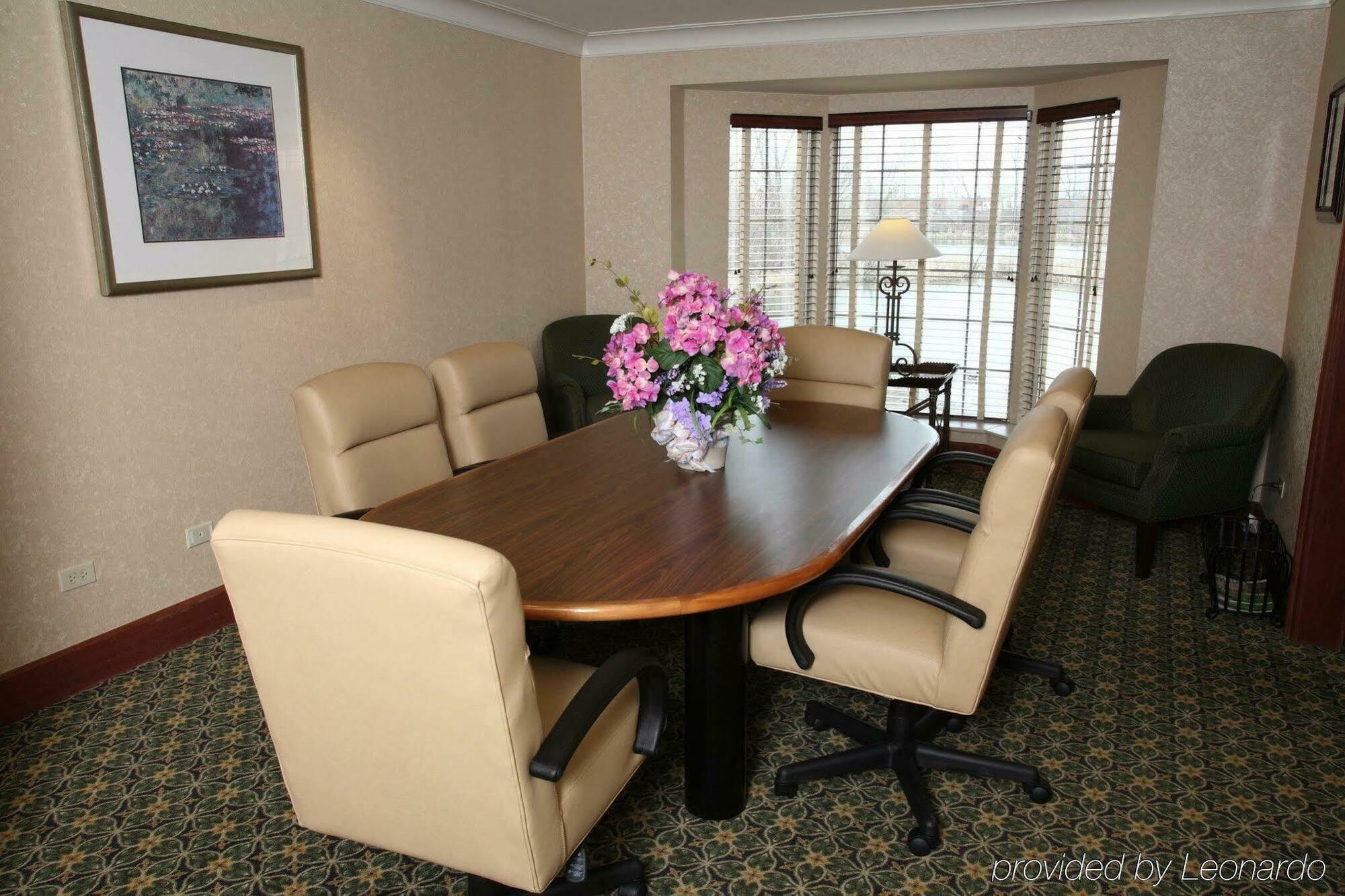 Staybridge Suites Chicago-Oakbrook Terrace By Ihg Instalações foto
